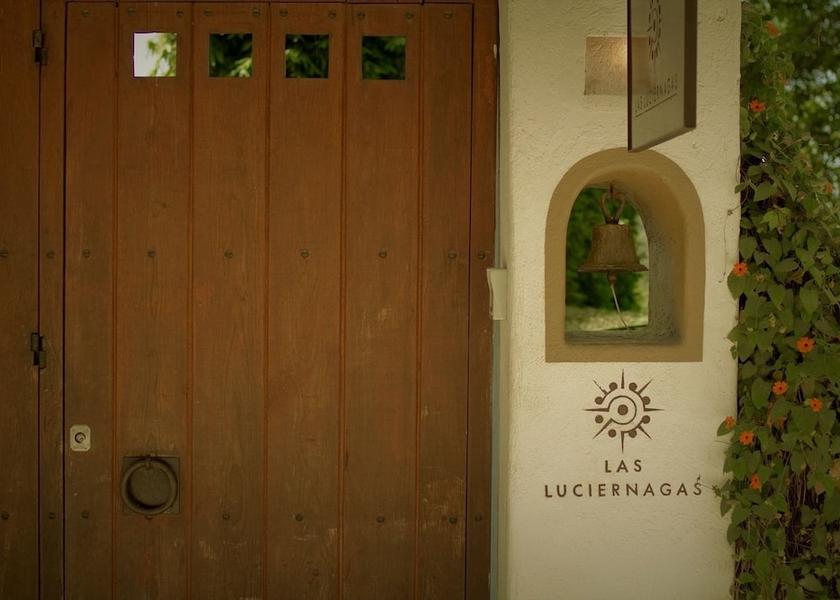 State of Mexico Valle de Bravo Entrance