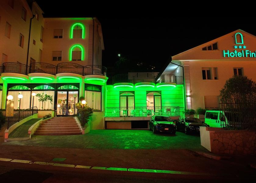 Puglia San Giovanni Rotondo Facade