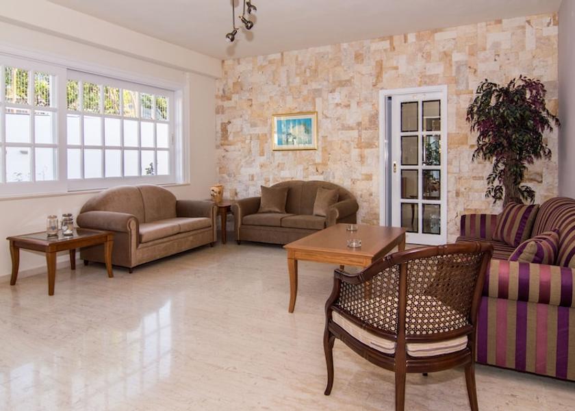 Crete Hersonissos Lobby