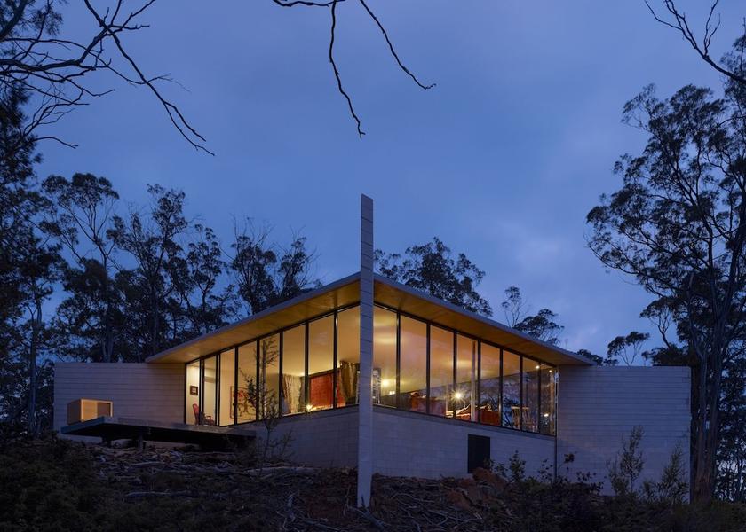 Tasmania Rocky Hills Facade