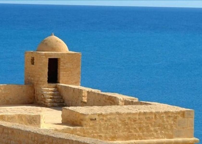  Mahdia Exterior Detail