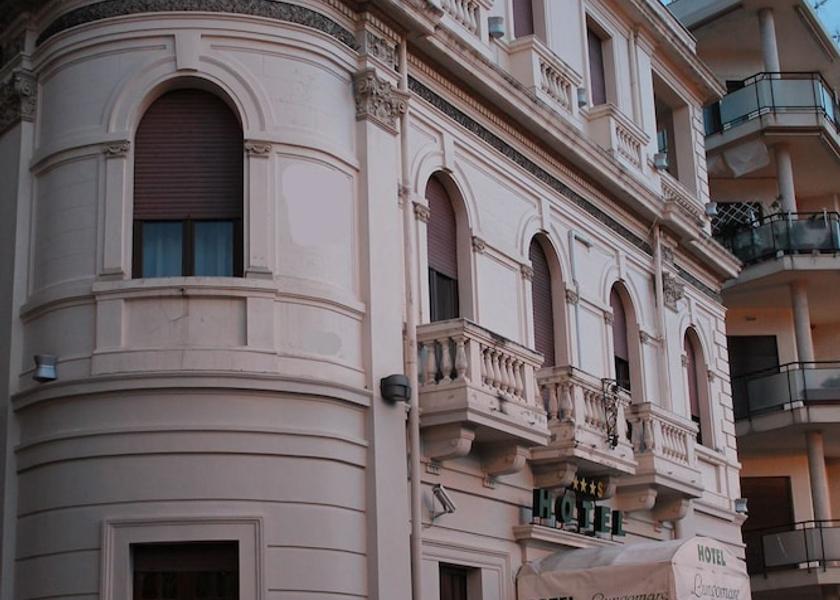 Calabria Reggio Calabria Facade