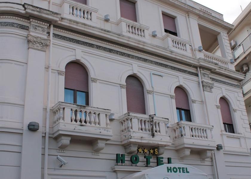 Calabria Reggio Calabria Facade