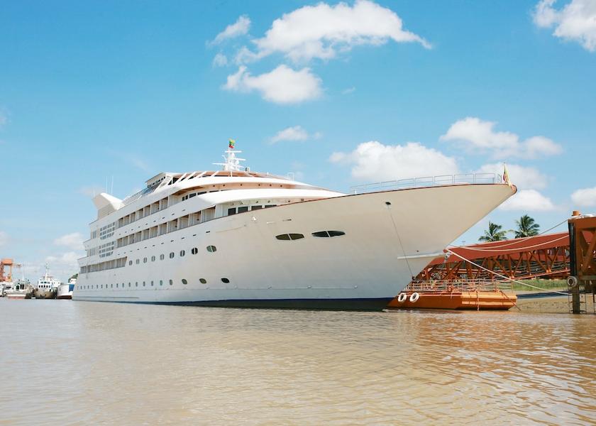  Yangon Exterior Detail
