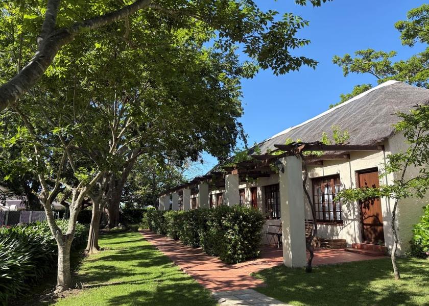Western Cape Ruiterbos Exterior