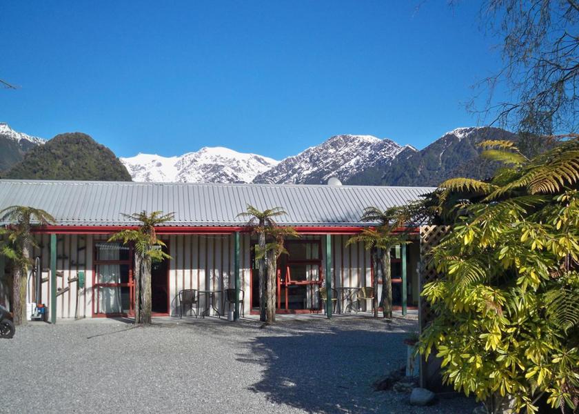West Coast Franz Josef Glacier Hotel Exterior
