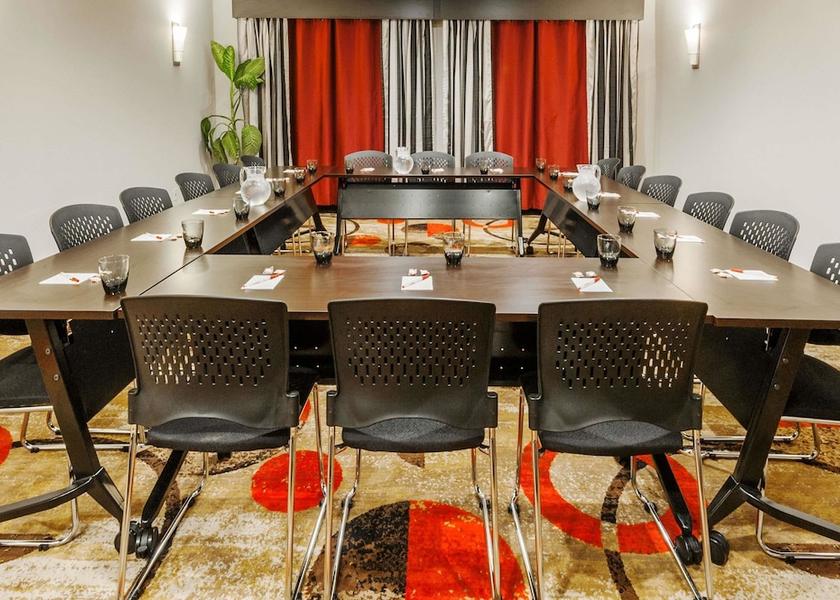 Saskatchewan Moose Jaw Meeting Room