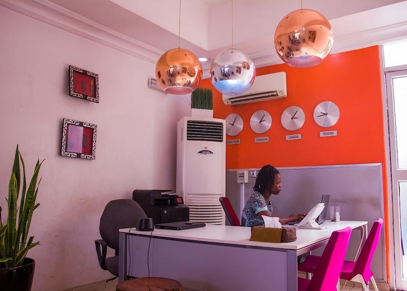 Lagos Lagos Concierge desk