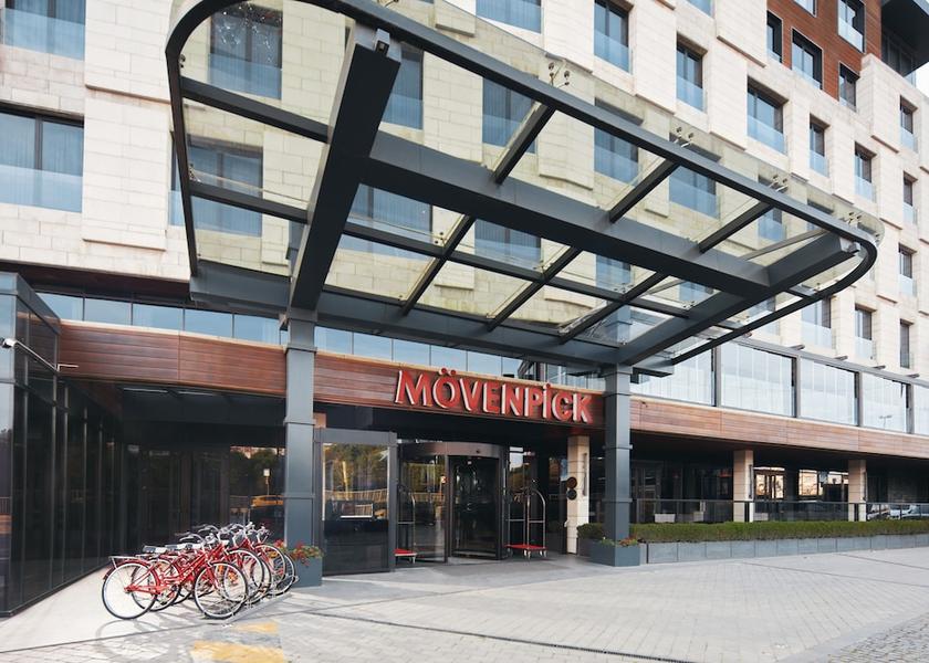 Istanbul Eyup Property entrance