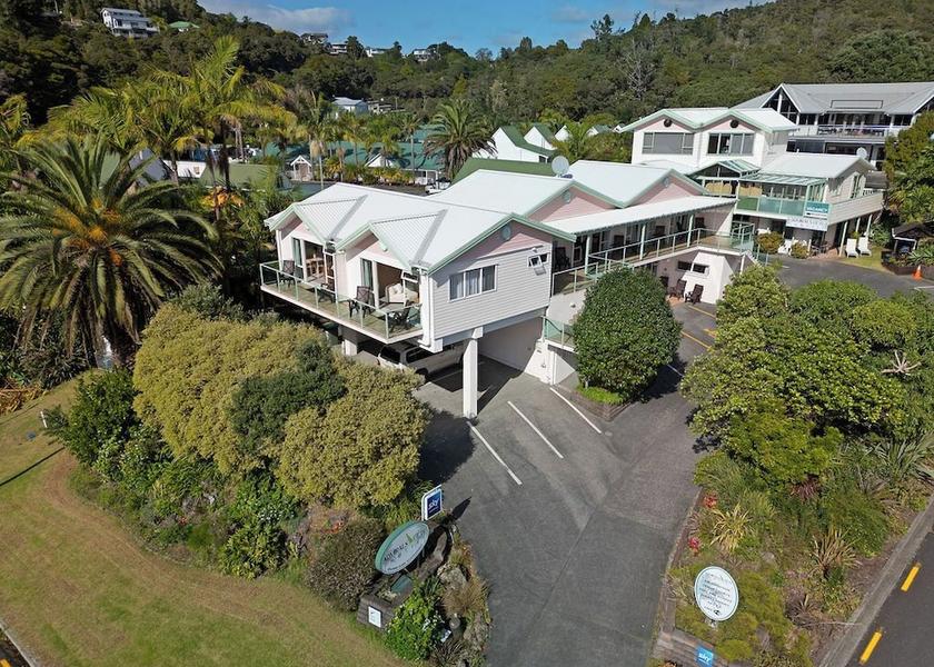 Northland Paihia Front of property