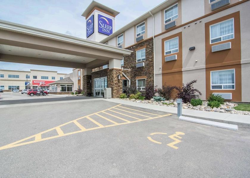 Saskatchewan Emerald Park Exterior Detail