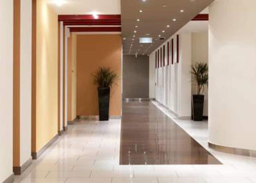 Victoria Melbourne Lobby