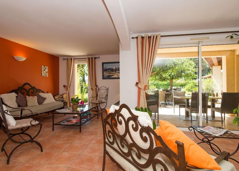 Provence - Alpes - Cote d'Azur Maussane-les-Alpilles Lobby