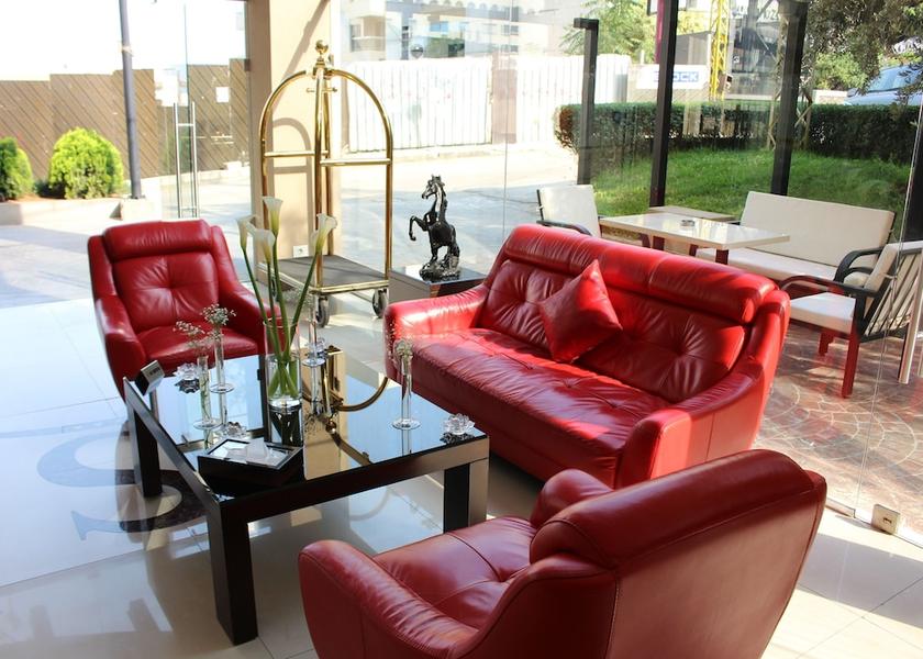  Jounieh Exterior Detail