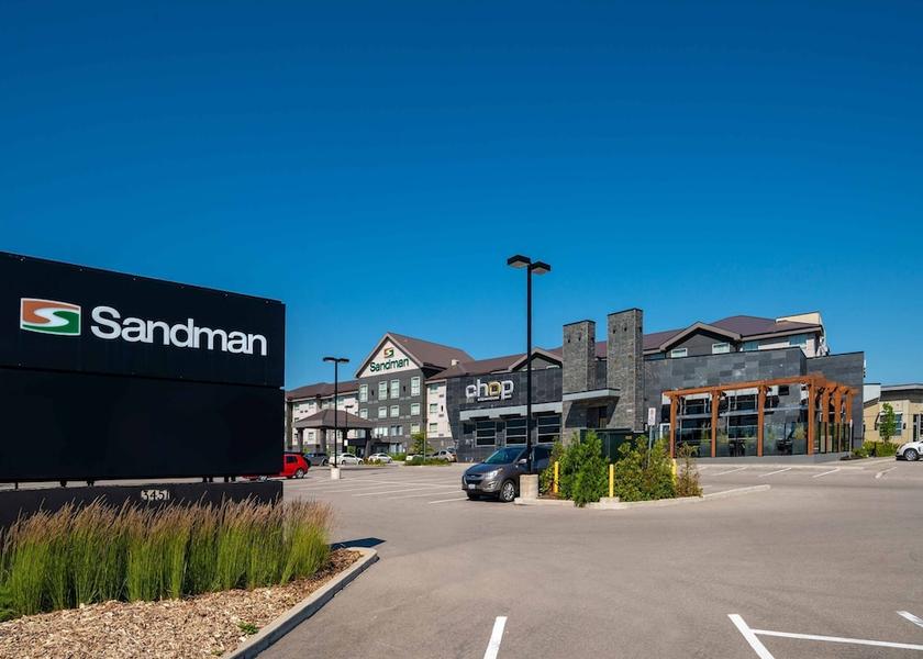 Ontario Oakville Exterior Detail