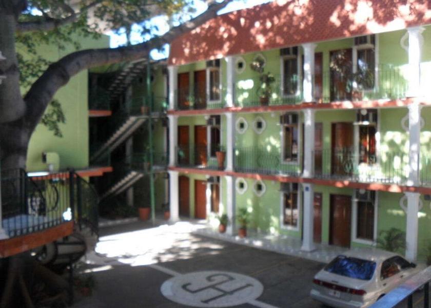 Sinaloa Los Mochis Exterior Detail