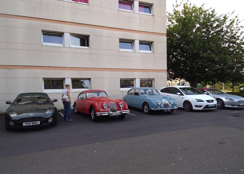 Pays de la Loire Le Mans Facade