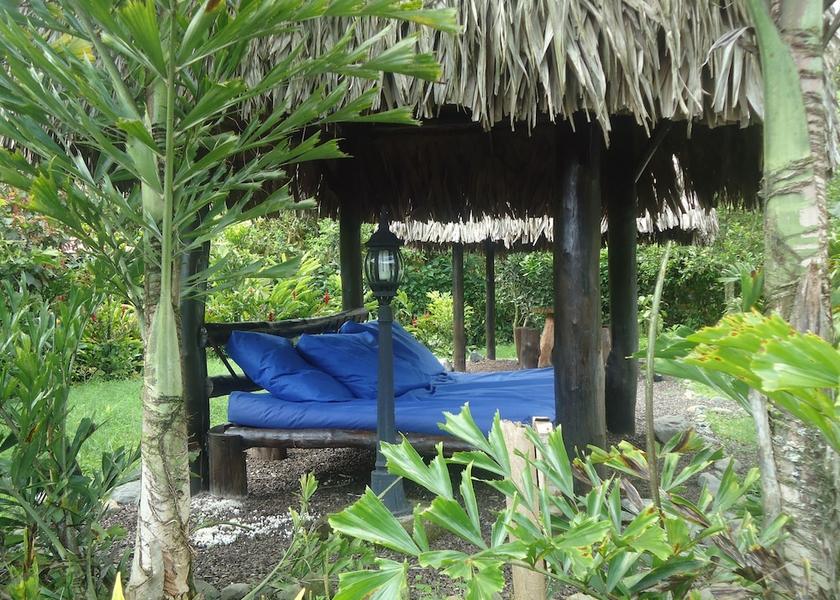  Nanegalito Property Grounds