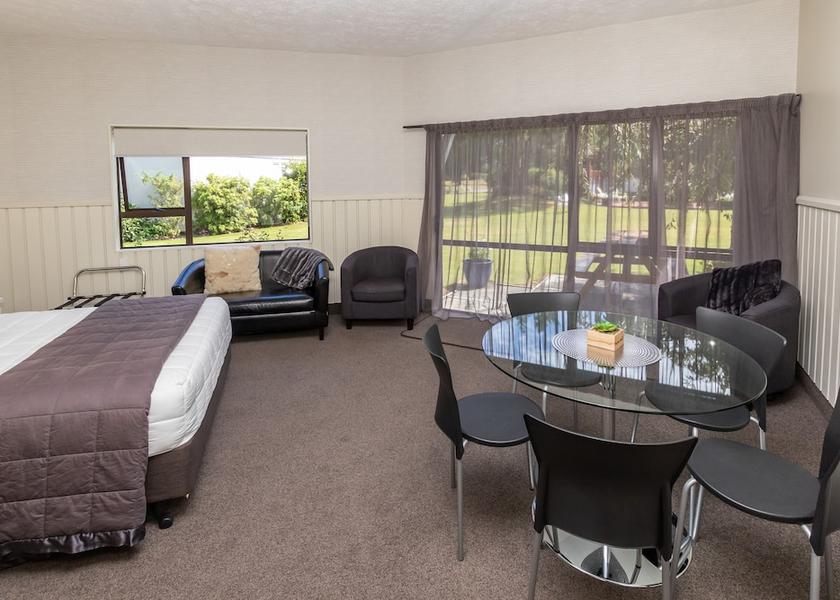 Southland Te Anau Room