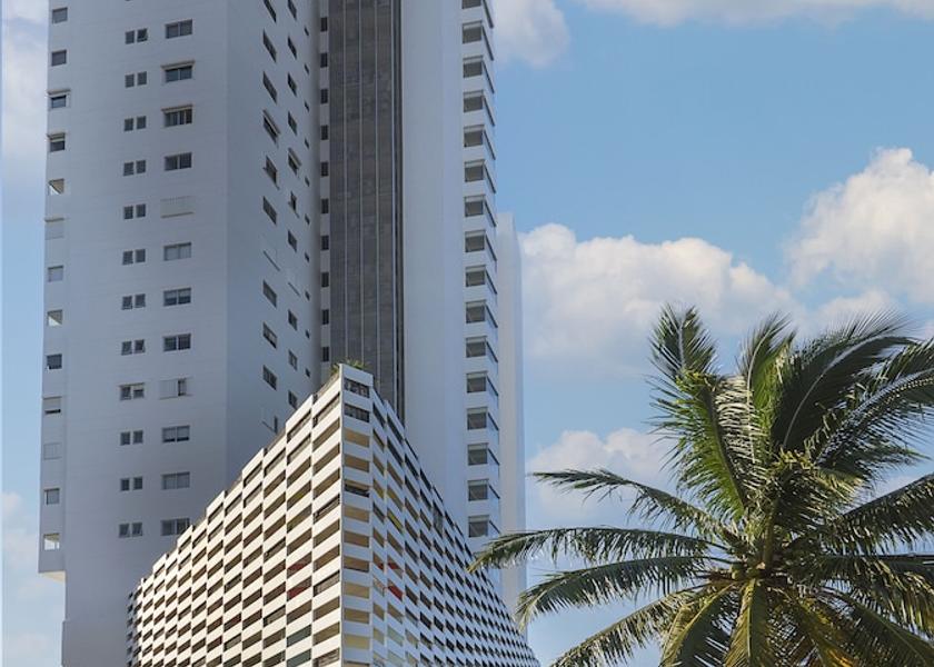 Quintana Roo Cancun Exterior Detail