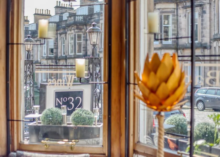 Scotland Edinburgh Bar