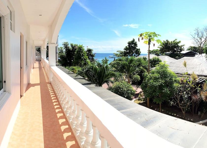 Central Visayas Lapu-Lapu Exterior Detail