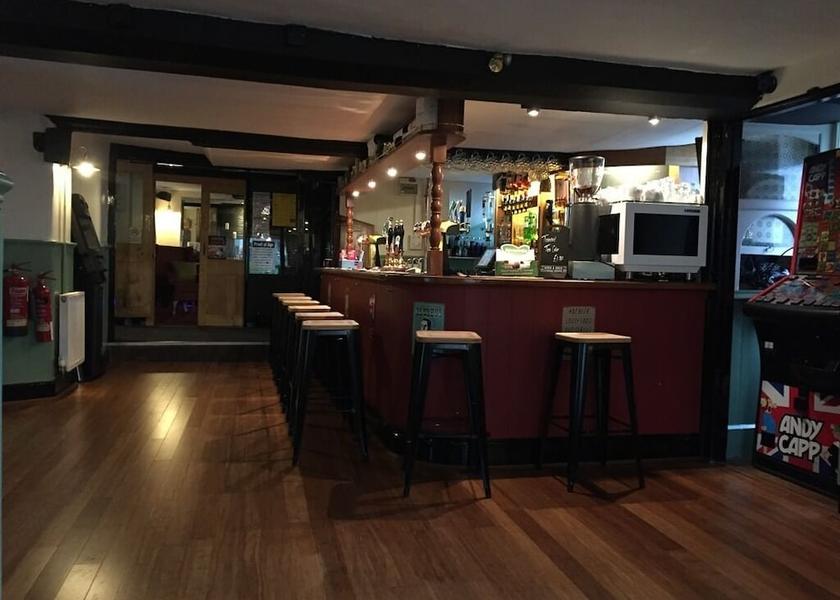 Bar