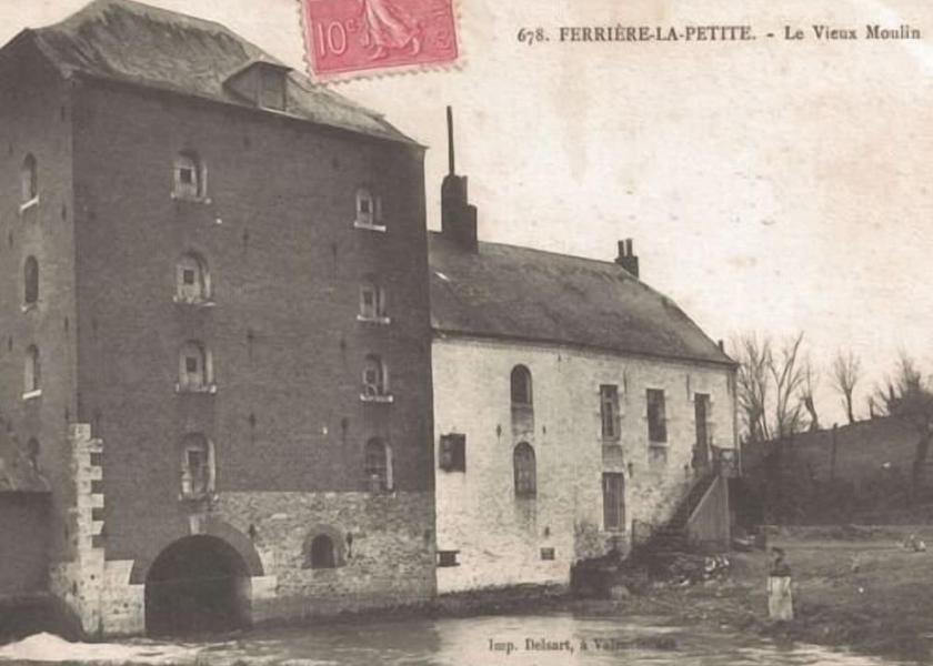 Hauts-de-France Ferriere-la-Petite Exterior Detail
