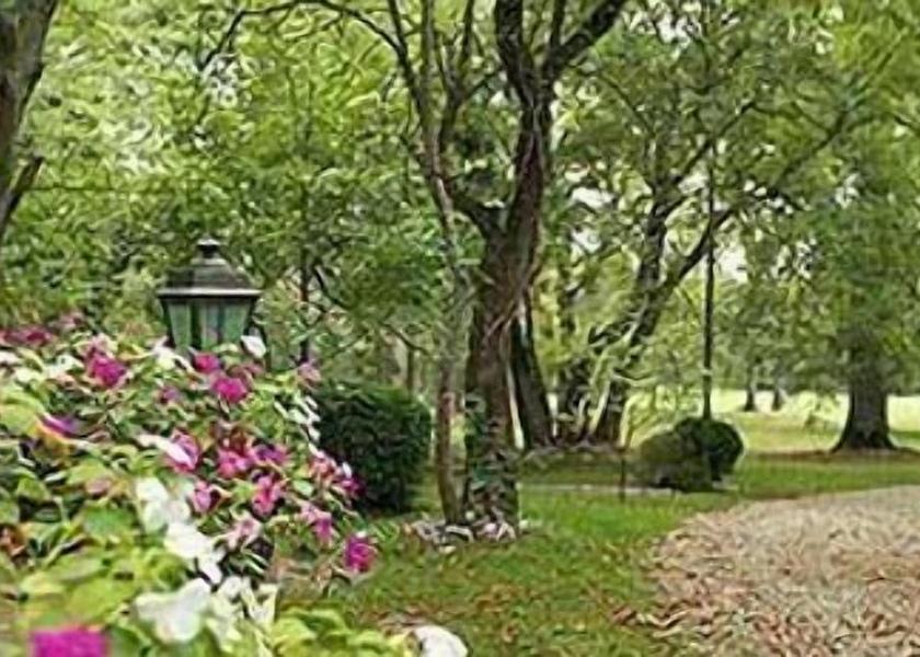 Occitanie Gimont Property Grounds
