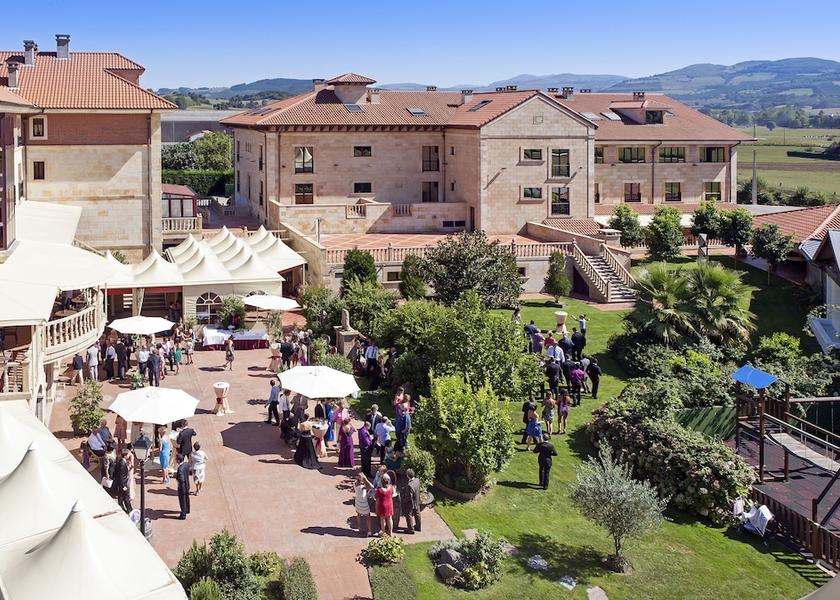 Cantabria Entrambasaguas Property grounds