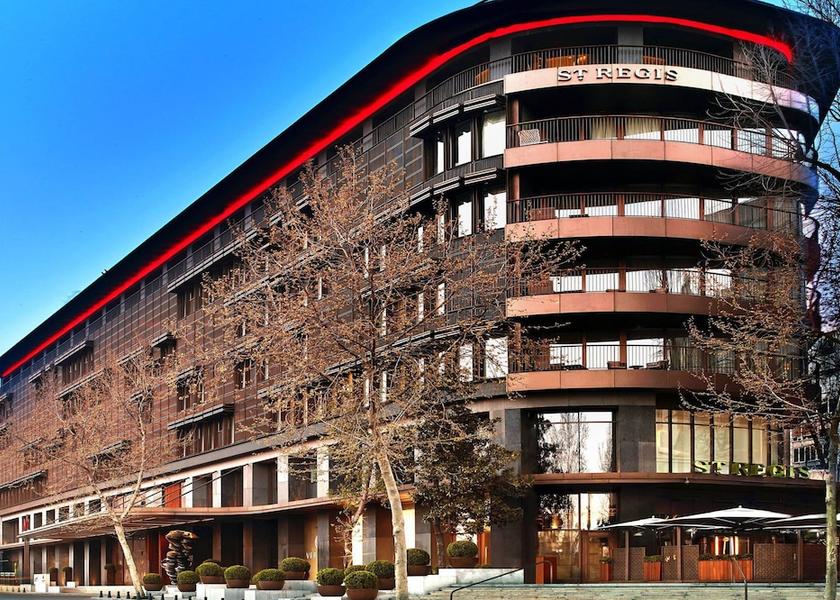  Istanbul Exterior Detail