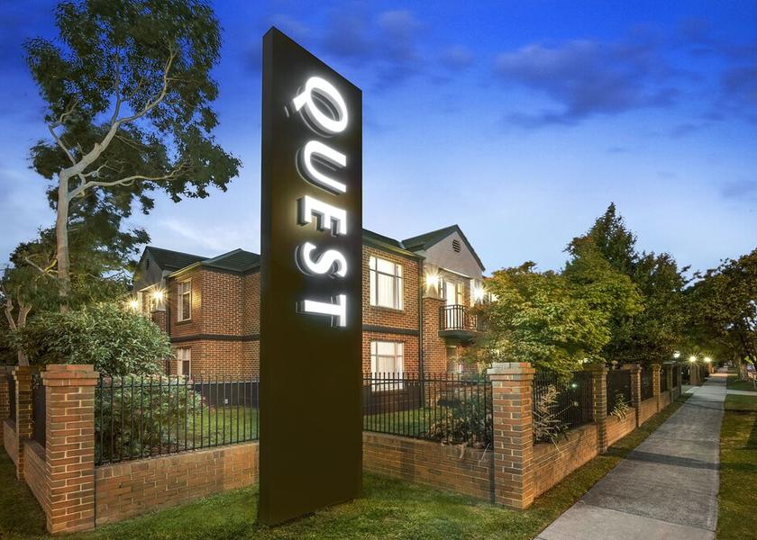Victoria Melbourne Front of property - evening/night