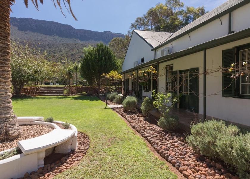Western Cape Beaufort West Property grounds