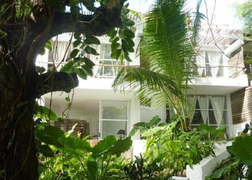  Mahé Island Room