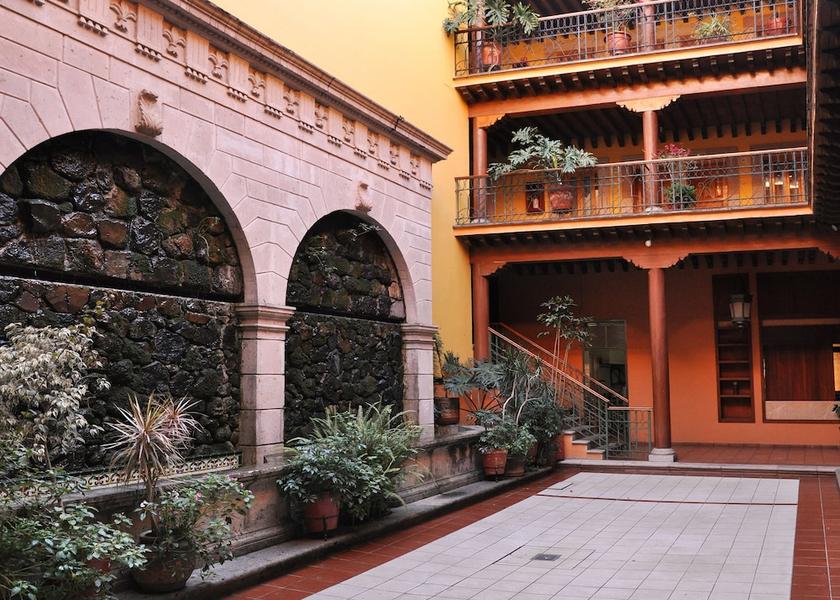 Michoacán Patzcuaro Interior Entrance