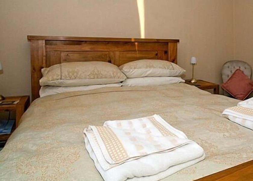 Scotland Stornoway Room