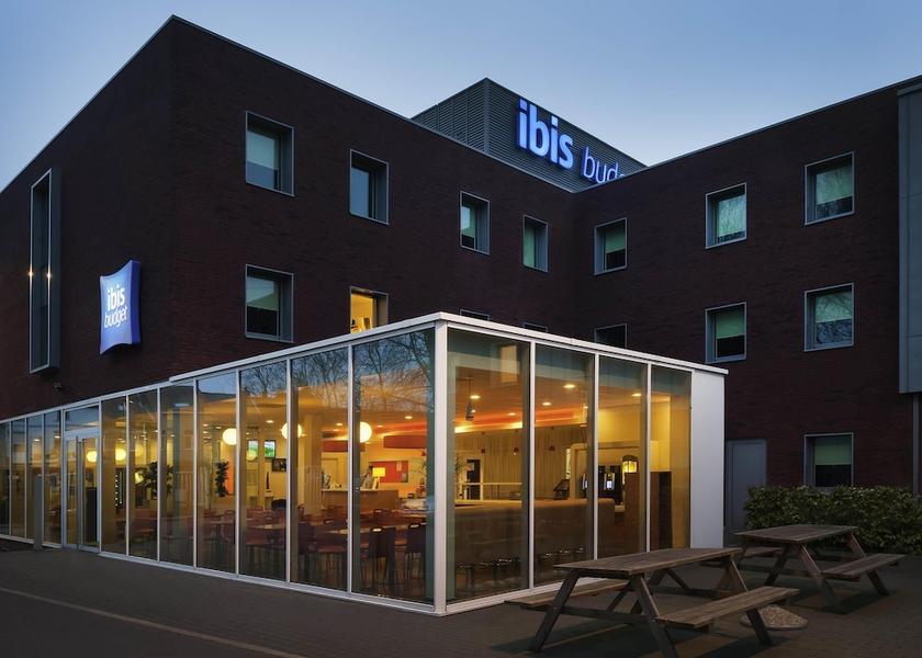 Flemish Region Sint-Pieters-Leeuw Exterior Detail