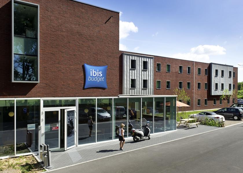 Flemish Region Sint-Pieters-Leeuw Exterior Detail