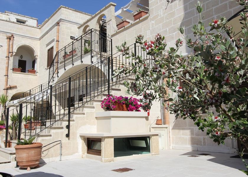Puglia Diso Front of property