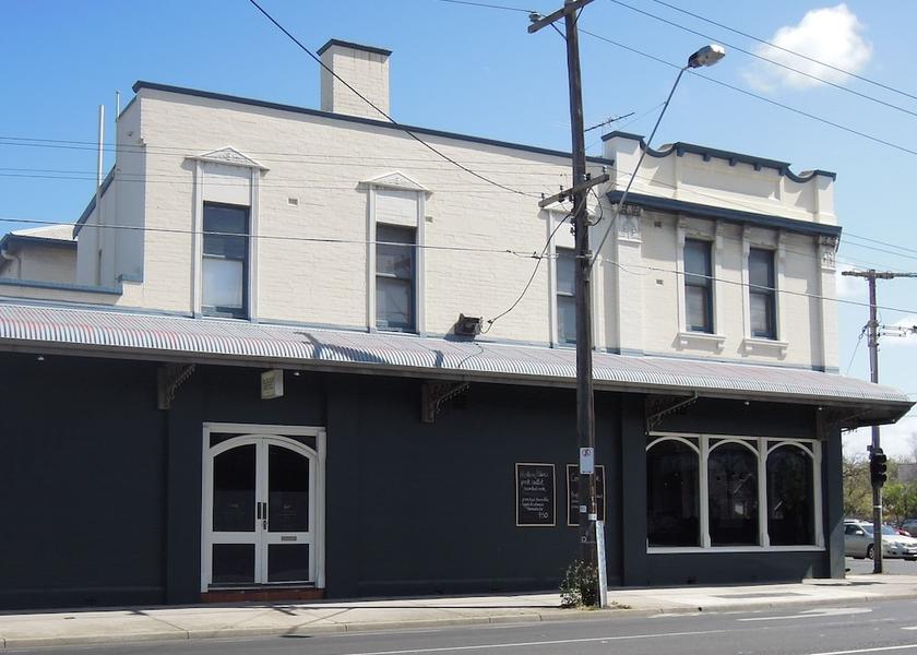 Victoria Melbourne Facade