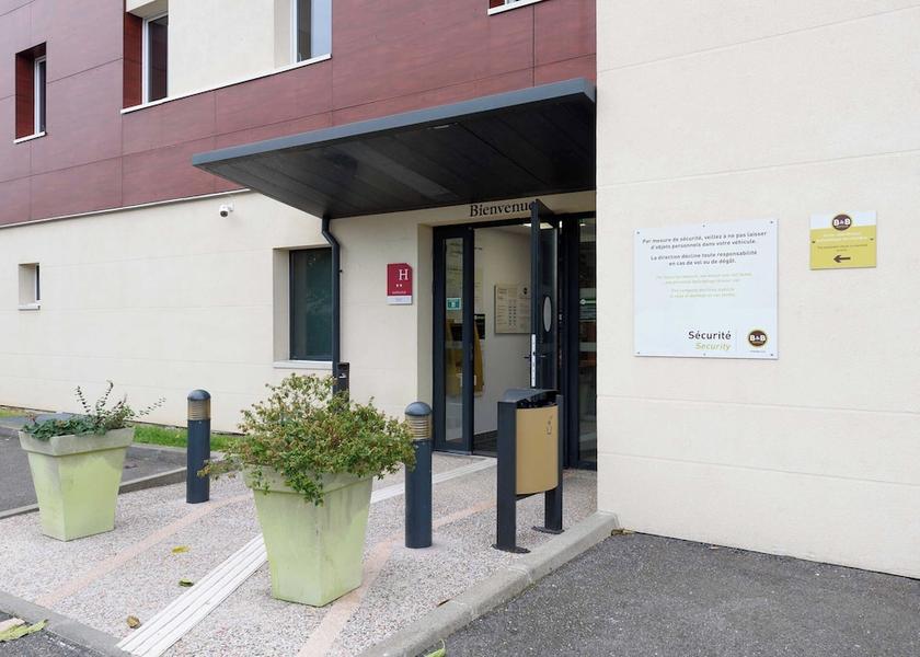 Occitanie Toulouse Entrance