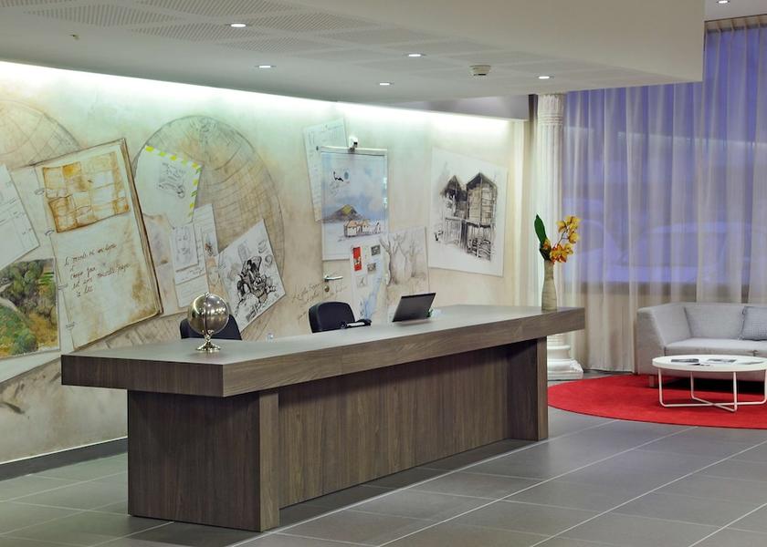 Auvergne-Rhône-Alpes Chassieu Lobby