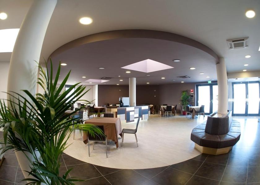 Piedmont Cameri Lobby