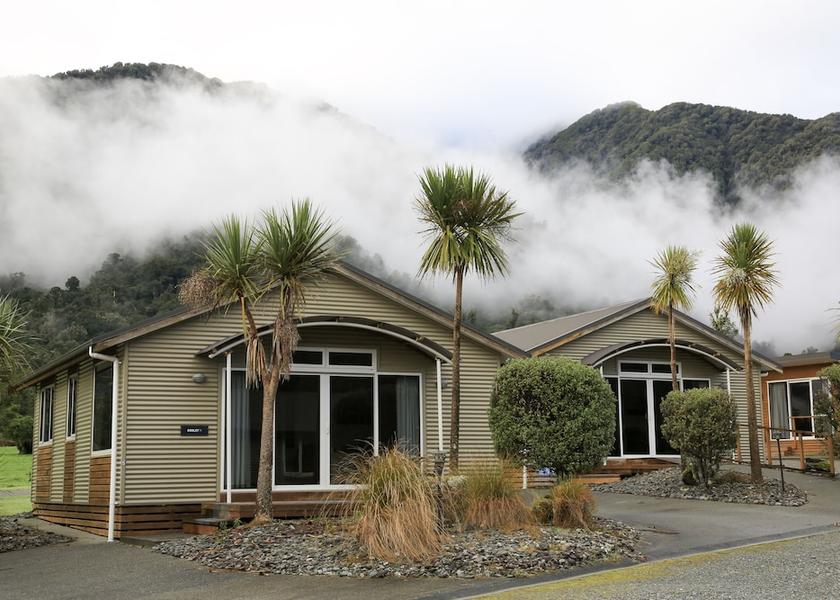 West Coast Franz Josef Glacier Courtyard view