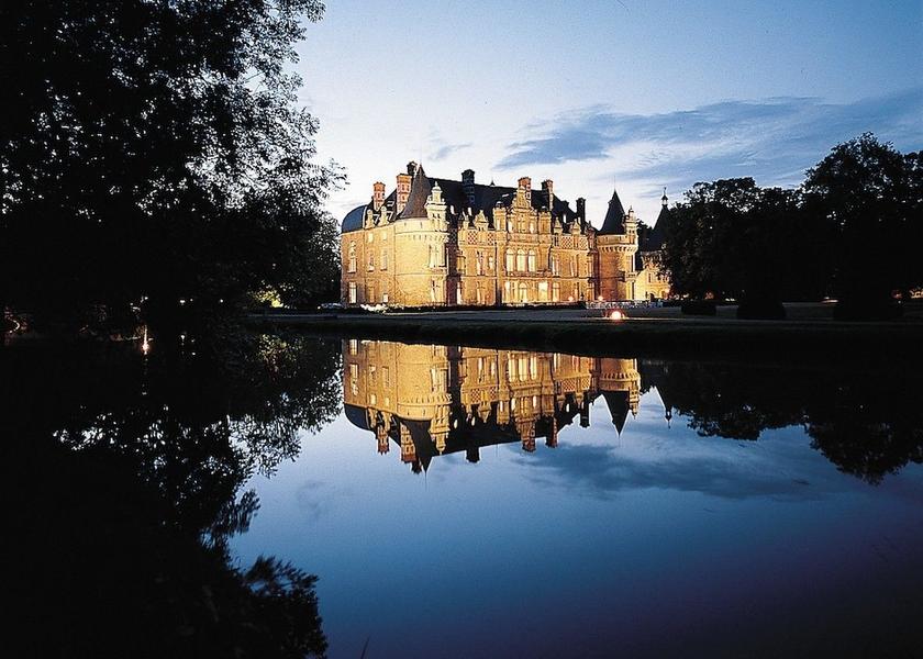 Centre - Loire Valley Bleury-Saint-Symphorien Lake