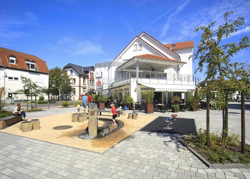 Hessen Wehrheim Exterior Detail