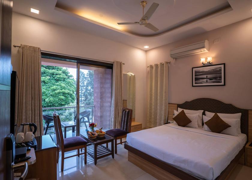 Maharashtra Mahabaleshwar Executive Room with Balcony