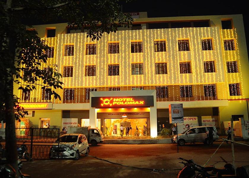 Uttar Pradesh Prayagraj Hotel Exterior