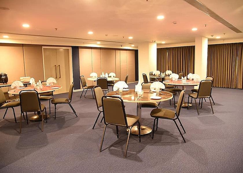 Andhra Pradesh Visakhapatnam Food & Dining