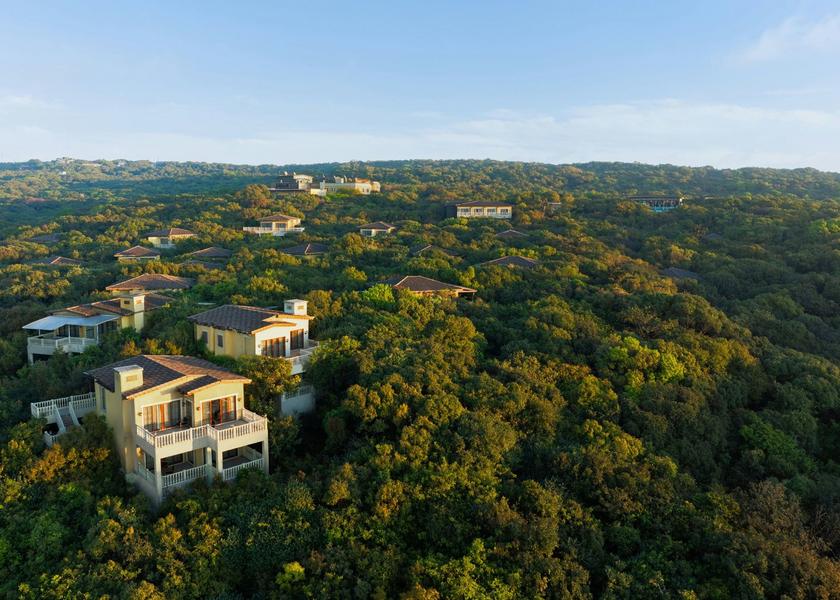 Maharashtra Mahabaleshwar Aerial View-Resort-Forest-Mahabaleshwar-Nature